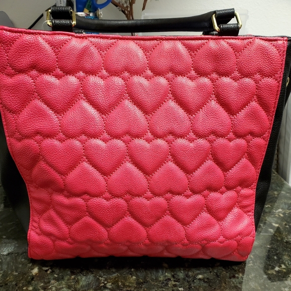 Betsy Johnson Purse - Picture 2 of 8